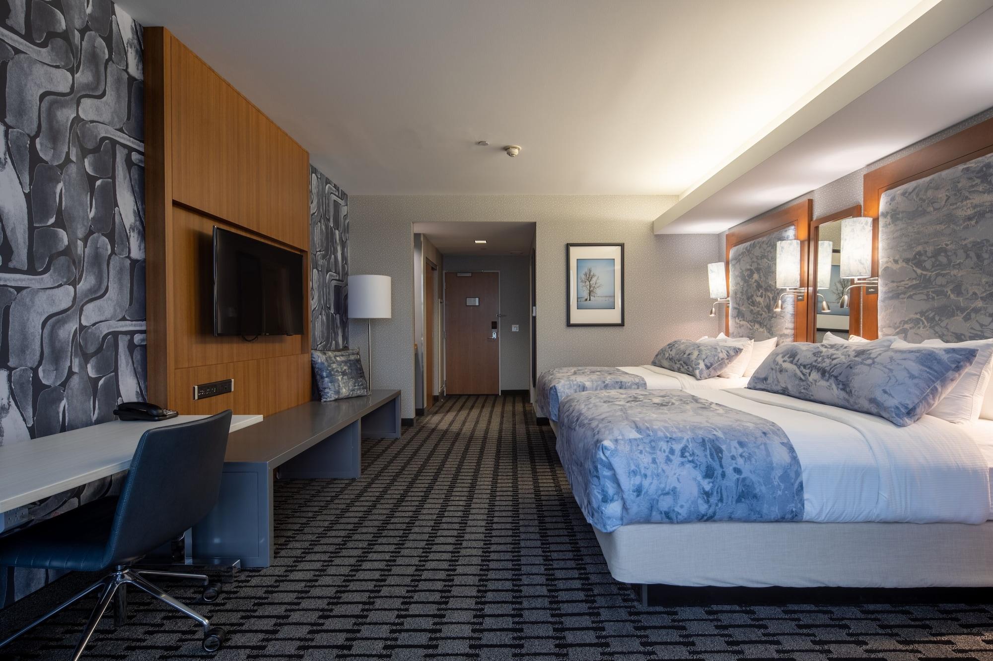 סידר רפידס The Hotel At Kirkwood Center מראה חיצוני תמונה