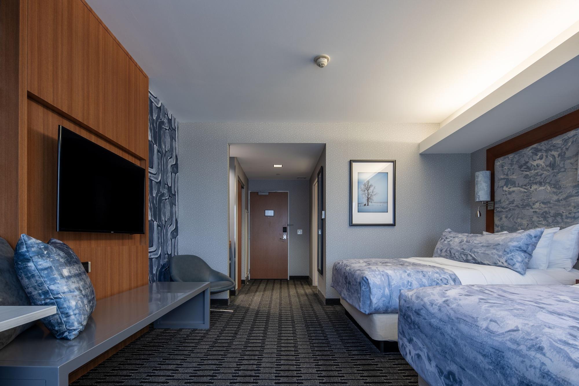 סידר רפידס The Hotel At Kirkwood Center מראה חיצוני תמונה